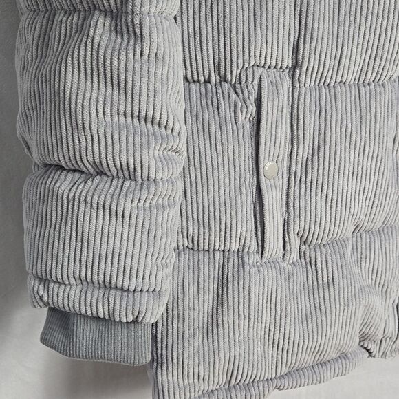 NWT.. LEVI'S.. gray, puffer, courderoy jacket.. - Picture 6 of 16
